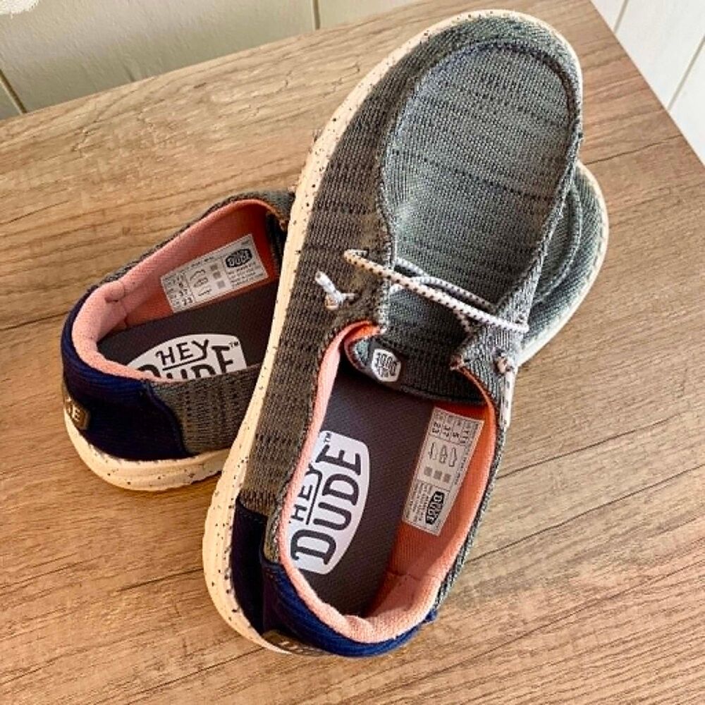 Hey Dude Wendy Sport Mesh Slip-On Gray Pink Navy YTH Size 5 / Womens 6.5